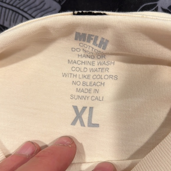 MFLH mens long sleeve size xl - Picture 3 of 4
